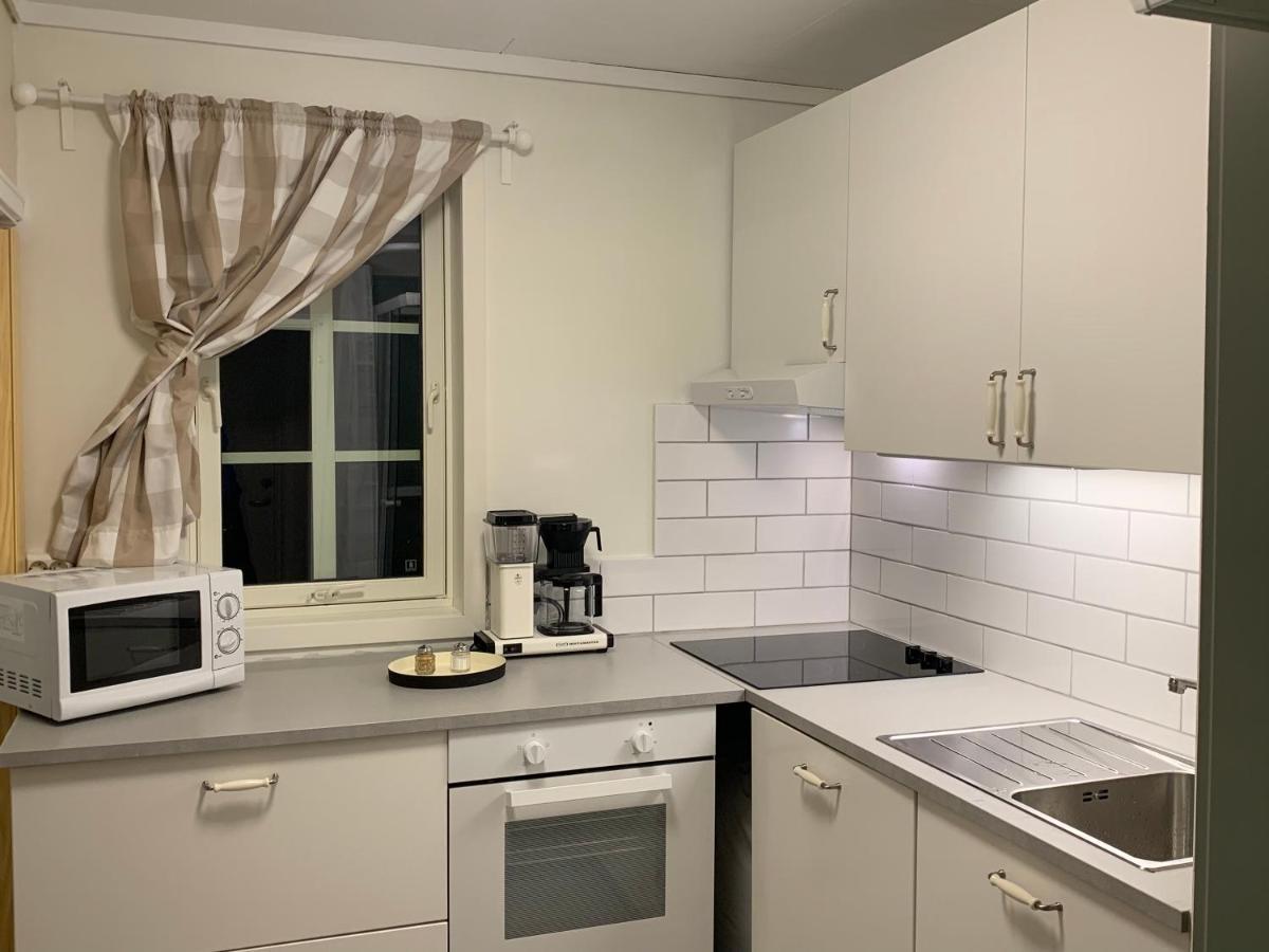 Private House-Terrace-Garden -Parking-Wifi-Smarttv Villa Тронхейм Екстериор снимка