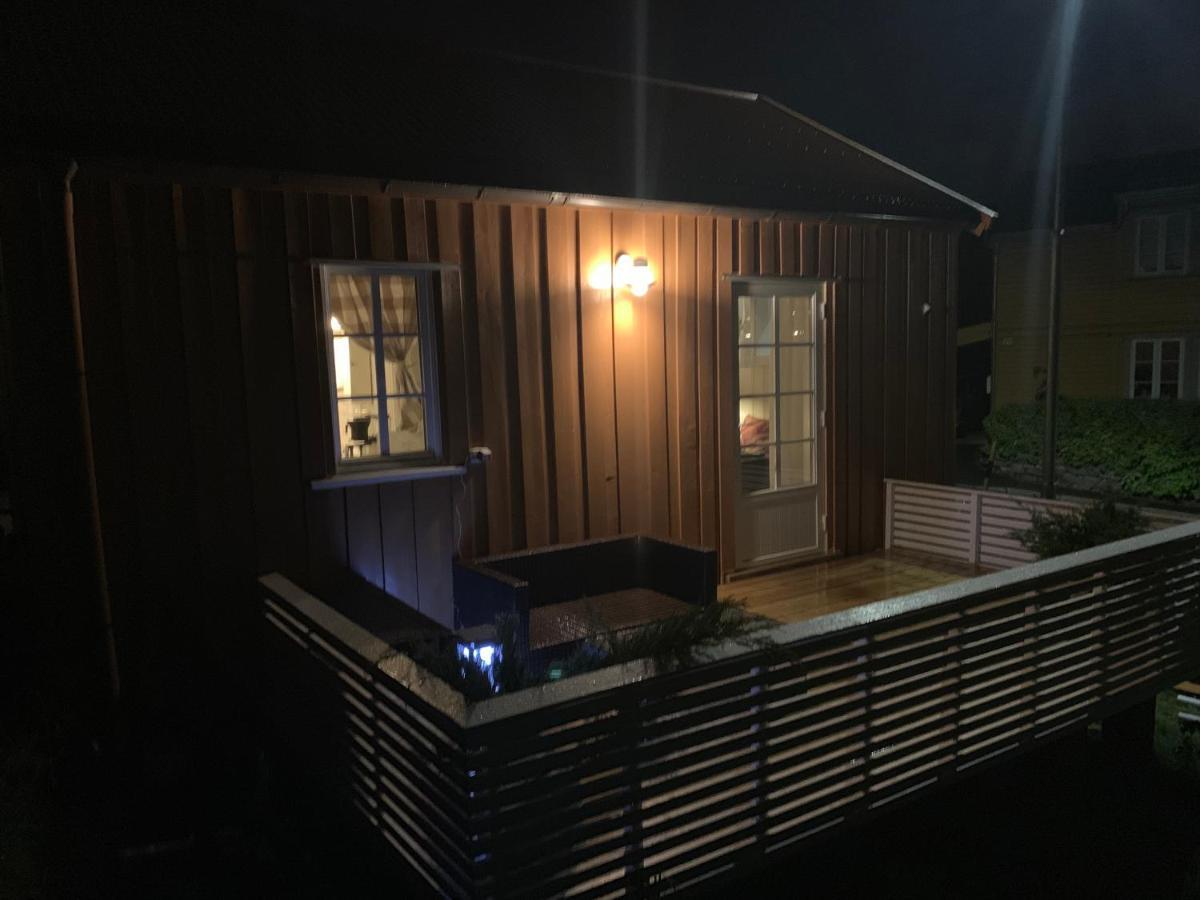 Private House-Terrace-Garden -Parking-Wifi-Smarttv Villa Тронхейм Екстериор снимка